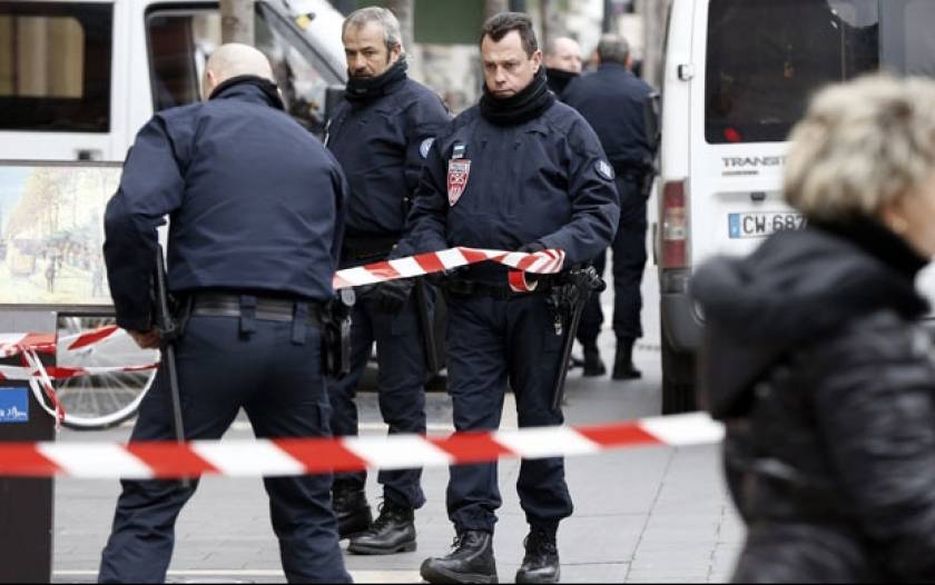 Γαλλία: Επίθεση με μαχαίρι κατά αστυνομικών σε εβραϊκό κέντρο