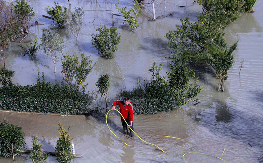 Στο έλεος των πλημμύρων η Αλβανία (photos)