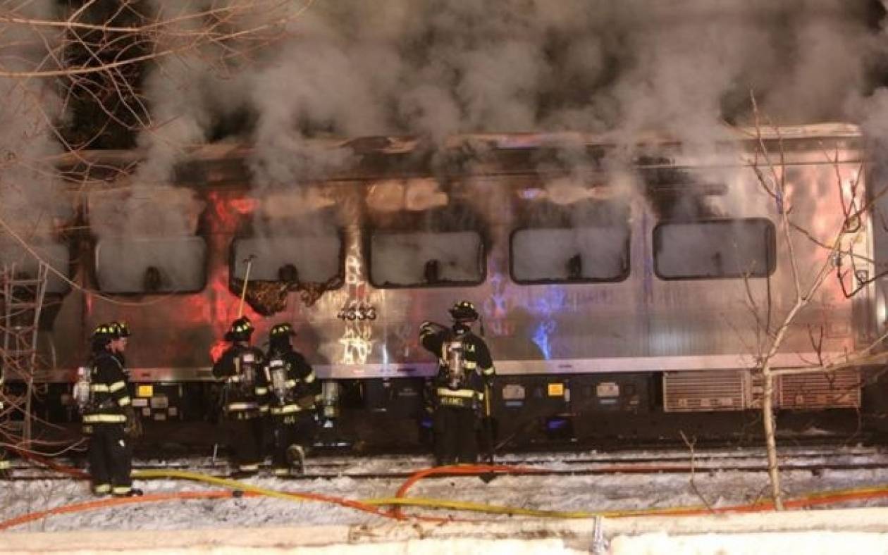 Άγνωστα τα αίτια του σιδηροδρομικού δυστυχήματος στη Νέα Υόρκη