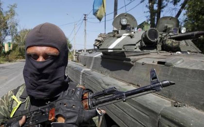 Πολωνία: Τελευταία επιλογή η προμήθεια όπλων στον ουκρανικό στρατό