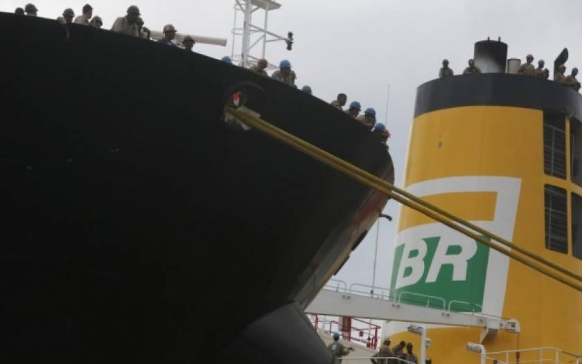 Βραζιλία: Θανατηφόρα έκρηξη σε πλωτή εξέδρα άντλησης πετρελαίου