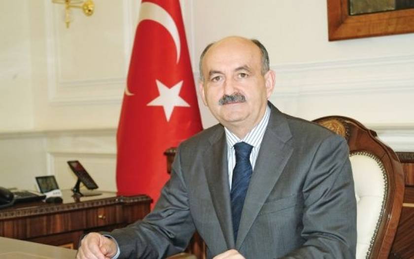 Κάτω από την σημαία της «Ανεξάρτητης Δυτικής Θράκης» ο Τούρκος Υπουργός Υγείας