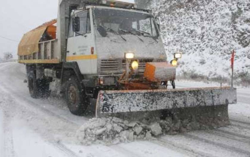 Κρήτη: Αίσιο τέλος είχε η επιχείρηση απεγκλωβισμού δύο ανδρών από τα χιόνια