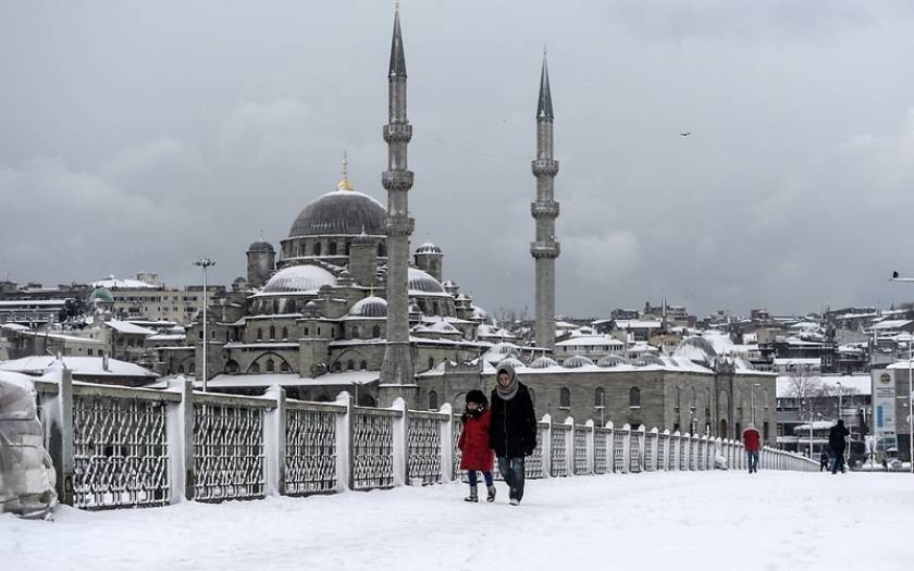 Χιονοθύελλα και χάος στην Κωνσταντινούπολη (pic)