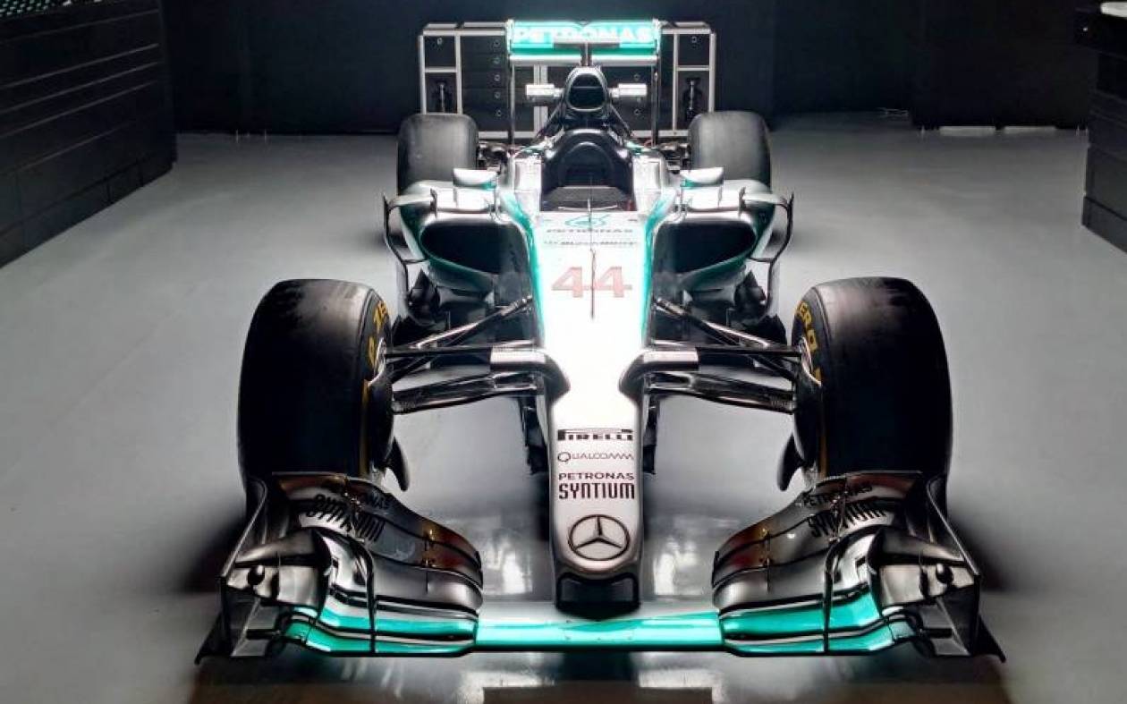 F1: Η Ferrari κάνει την Mercedes να ανησυχεί