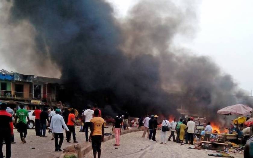 Νιγηρία: 7χρονη ανατινάχτηκε στο Ποτίσκουμ σκοτώνοντας πέντε ανθρώπους