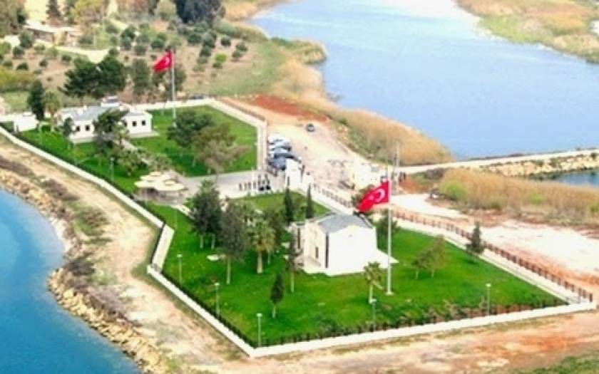 Ερντογάν: «Προσωρινό μέτρο» η μετεγκατάσταση του τάφου του Σουλεϊμάν Σαχ