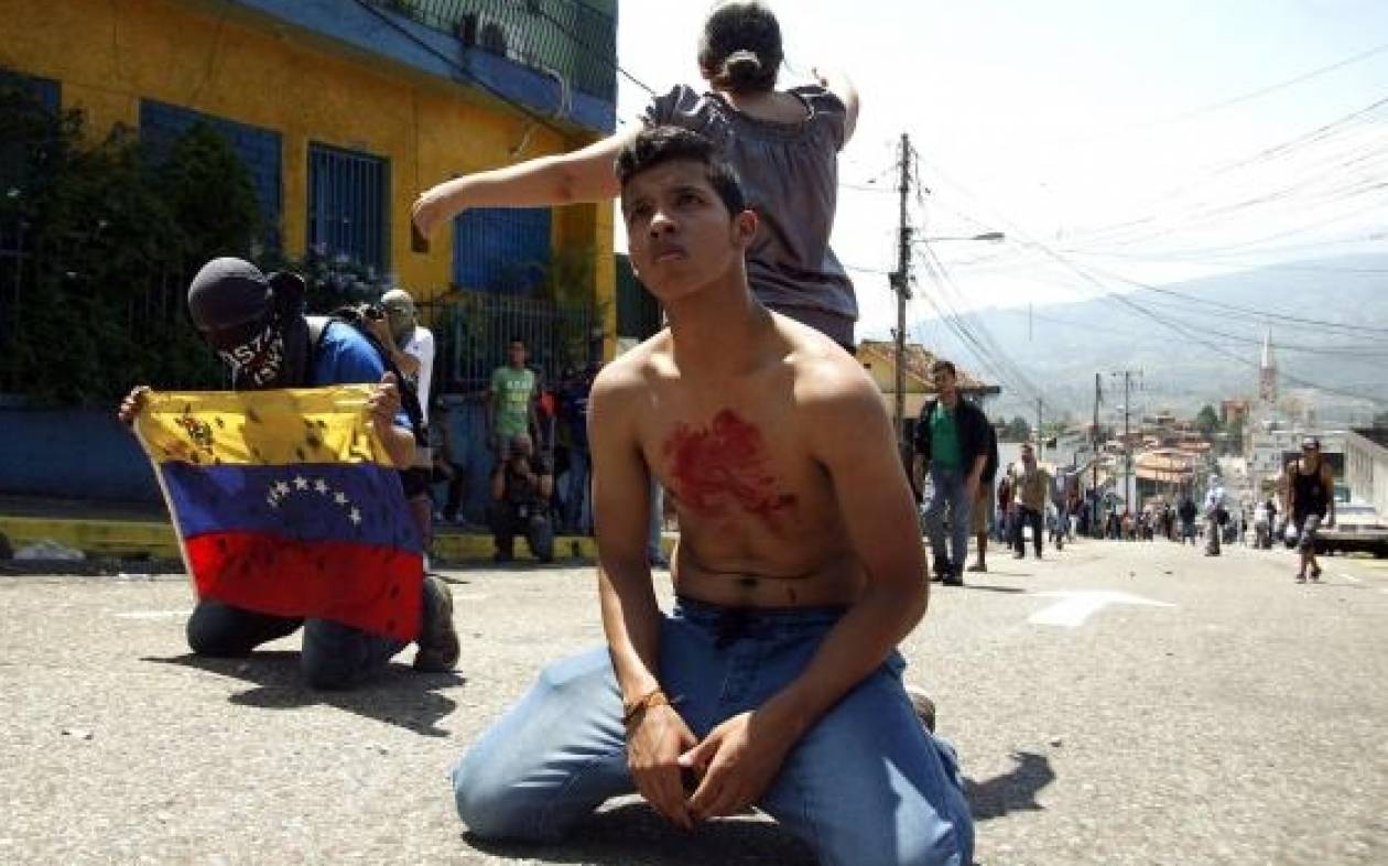 Βενεζουέλα: Νεκρός 14χρονος από πυρά αστυνομικών (video)