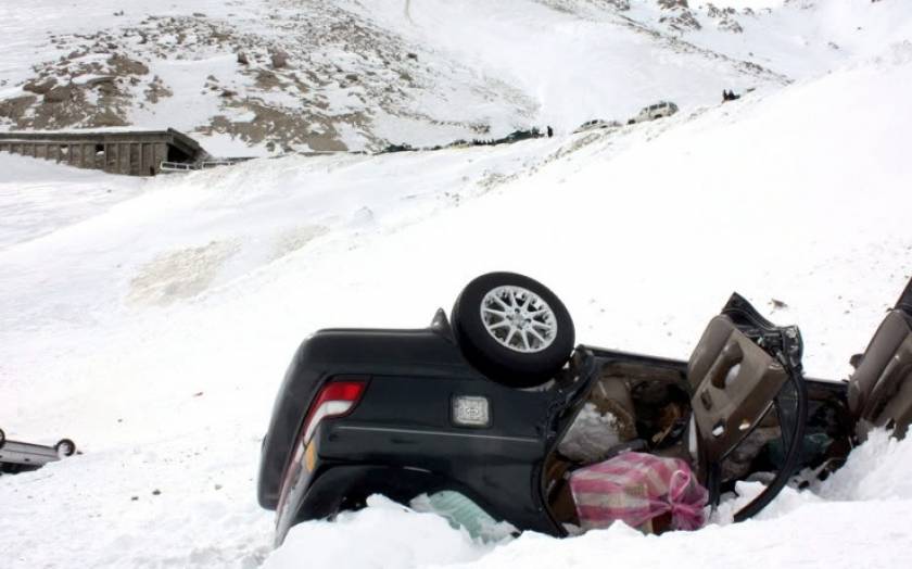 Αφγανιστάν: Ξεπερνούν τους 200 οι νεκροί από τις χιονοστιβάδες