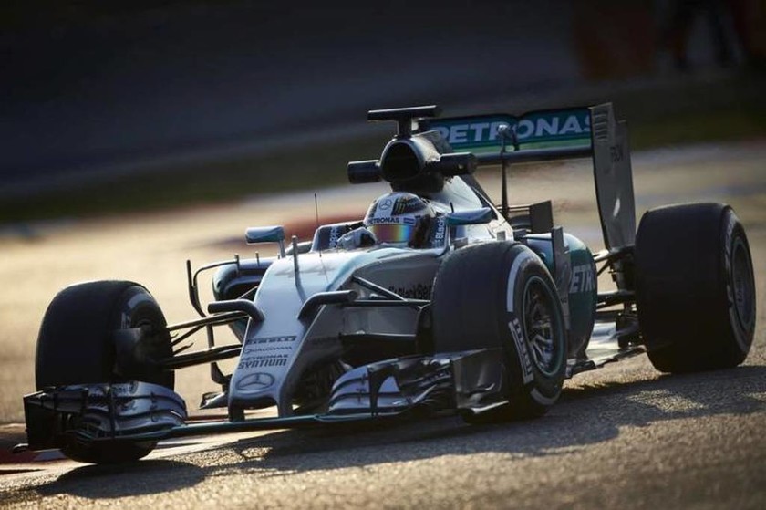 F1 Δοκιμές Βαρκελώνη II: Η Mercedes ξεκινά τον μονόλογό της