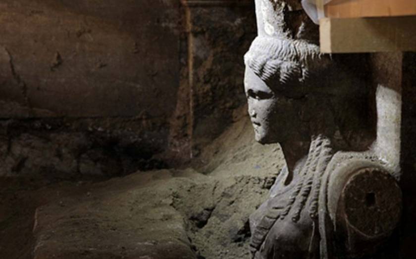 «Βόμβα» Περιστέρη για Αμφίπολη: Μπορεί οι σκελετοί να είναι κατάλοιπα θυσιών
