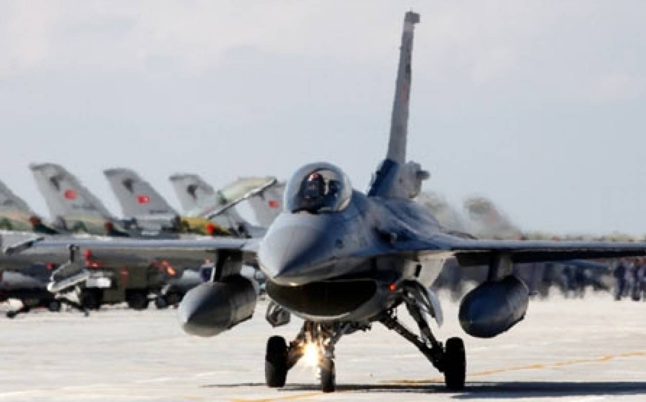 Νέες παραβιάσεις του ελληνικού εναέριου χώρου από τουρκικά αεροσκάφη