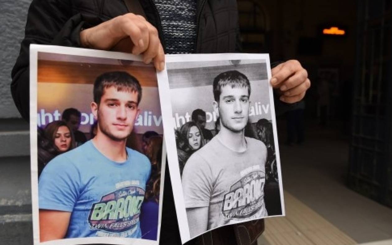 Στη Βουλή η υπόθεση της εξαφάνισης του 20χρονου φοιτητή, Βαγγέλη Γιακουμάκη