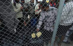Πανούσης: Αποκύημα αρρωστημένης φαντασίας η απελευθέρωση των μεταναστών