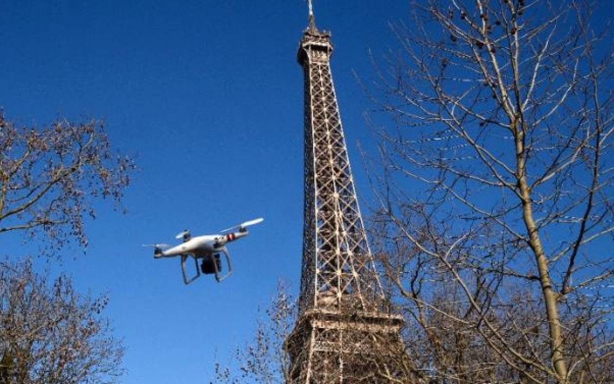 Γαλλία: Τα drone επέστρεψαν – Νέες πτήσεις πάνω από το Παρίσι