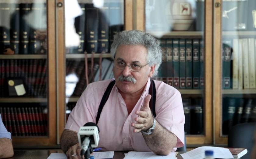 Παραίτηση υπέβαλε ο πρόεδρος της ΟΛΜΕ Θέμης Κοτσιφάκης