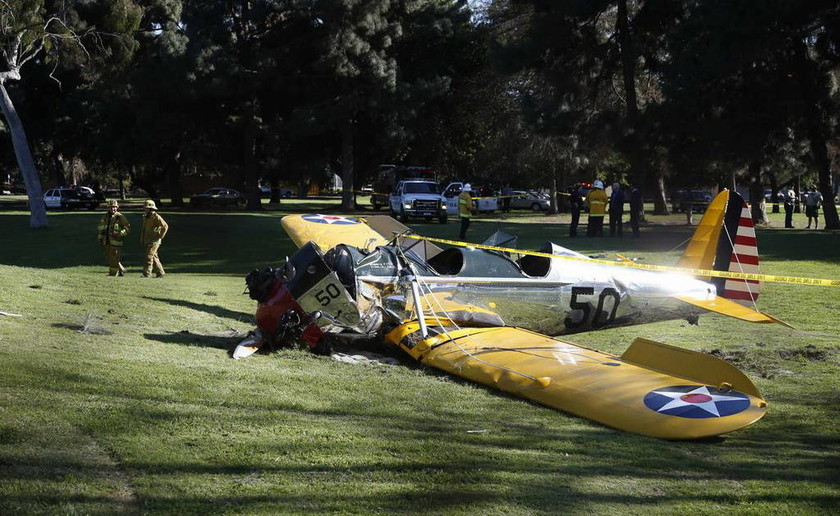 Στον νοσοκομείο ο Χάρισον Φορντ – Είχε πτώση με μικρό αεροπλάνο (pics)