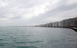 Θεσσαλονίκη: Ανασύρθηκε πτώμα άνδρα από τον Θερμαϊκό