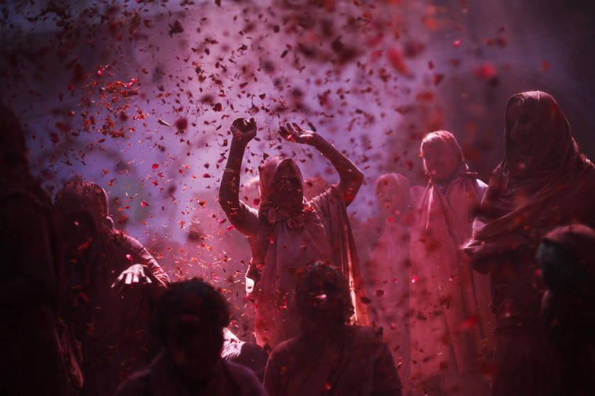 Holi Festival στην Ινδία με πολύ πολύ χρώμα (photos)