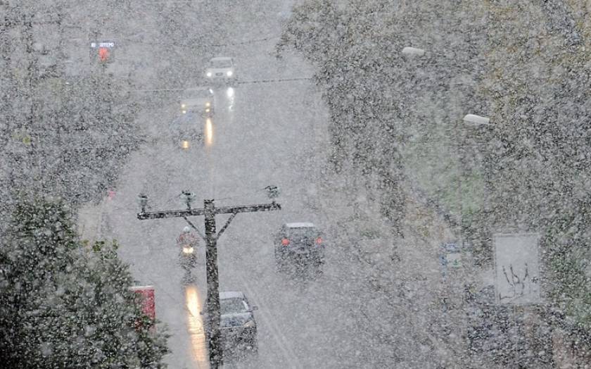 «Ήρθε» το χιόνι και... στο κέντρο της Θεσσαλονίκης
