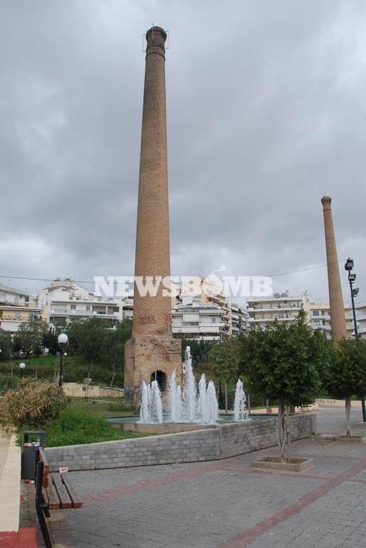 Δηλαβέρη: Το μεγαλύτερο πάρκο στον Πειραιά αρχίζει και «καταρρέει» (Photos)