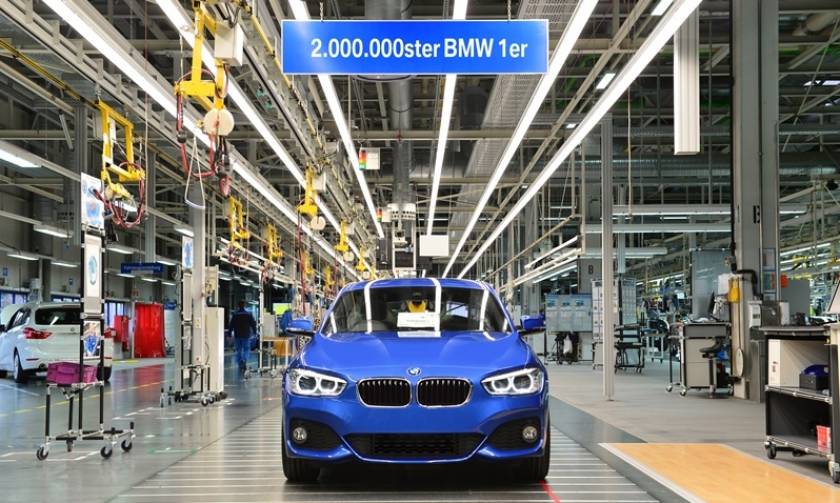 BMW: Διπλή γιορτή για την Σειρά 1