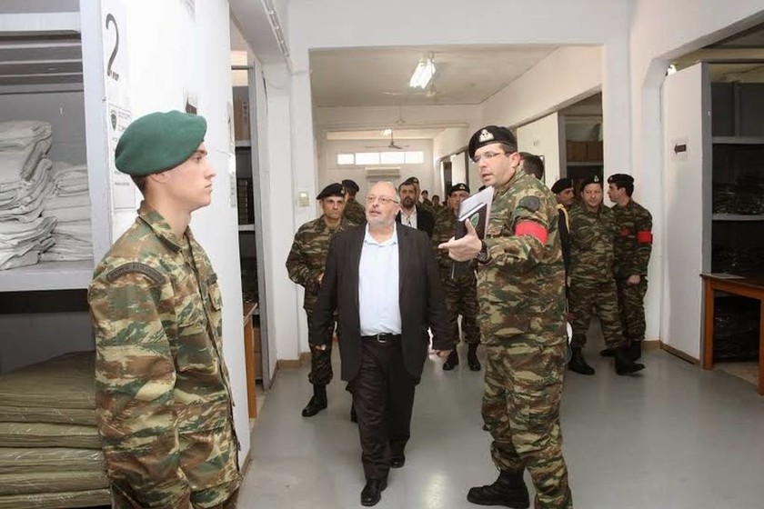 O Αναπληρωτής Υπουργός Εθνικής Άμυνας στην Αυλώνα (pics)