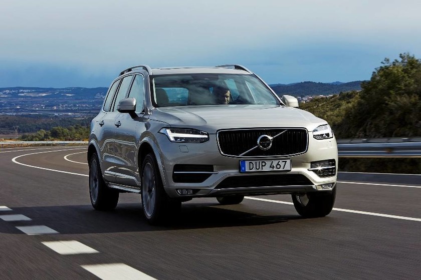 Volvo: Οι εκδόσεις,τα επίπεδα εξοπλισμού και οι τιμές του νέου XC90