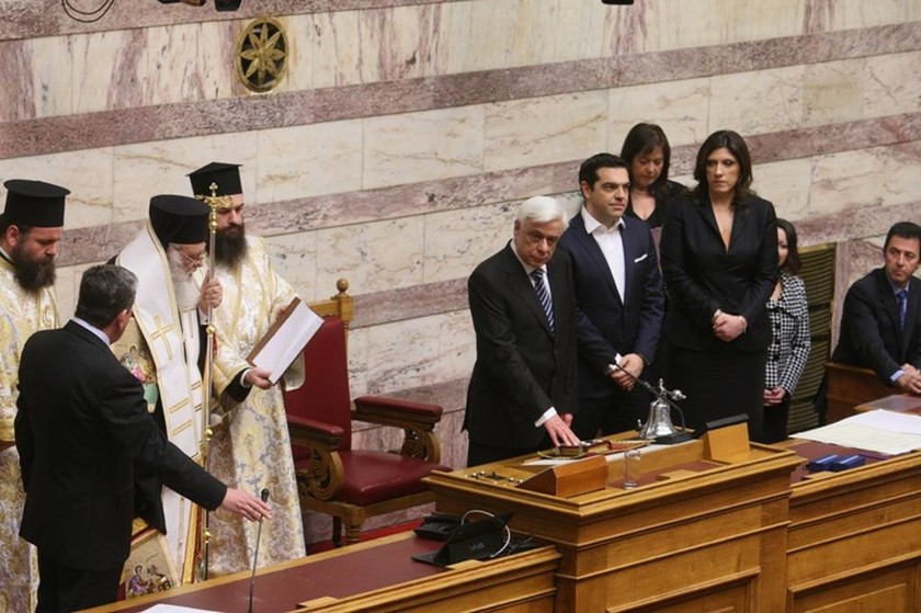 Ορκίστηκε ο νέος Πρόεδρος της Δημοκρατίας Πρ. Παυλόπουλος