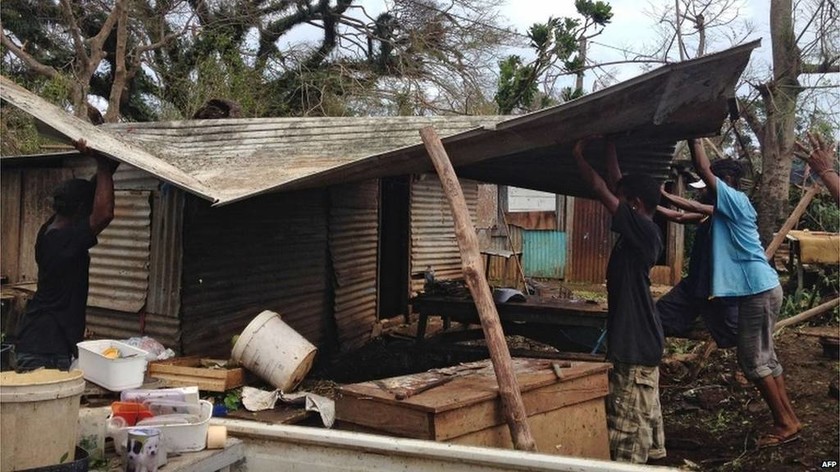 Εικόνες βιβλικής καταστροφής στο Βανουάτου (photos)