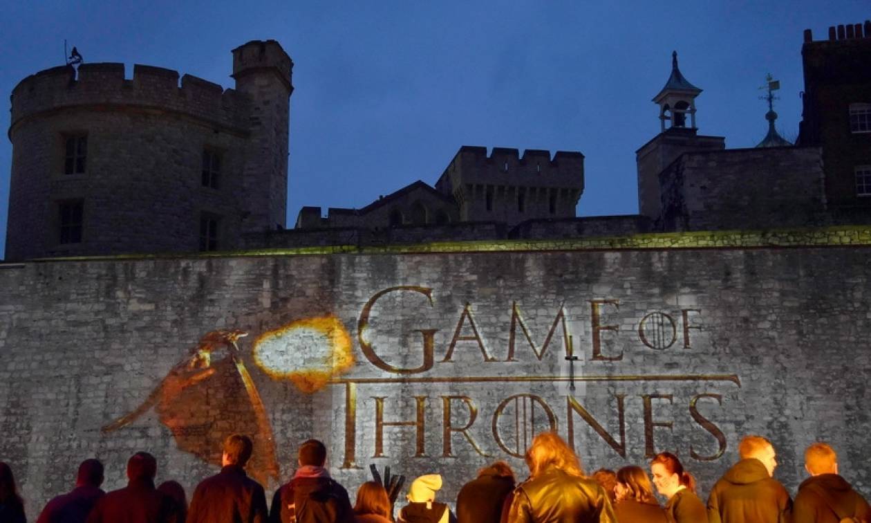 Στον Πύργο του Λονδίνου βρέθηκαν οι πρωταγωνιστές του Game of Thrones (videos)