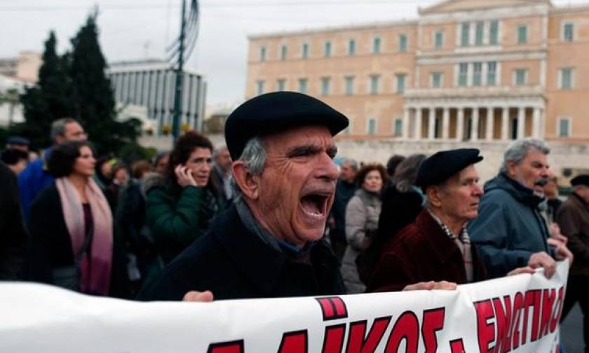Deutsche Welle: 337% περισσότεροι φόροι στους φτωχότερους Έλληνες