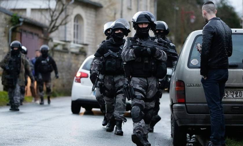 Φρίκη στη Γαλλία: Πέντε βρέφη βρέθηκαν δολοφονημένα