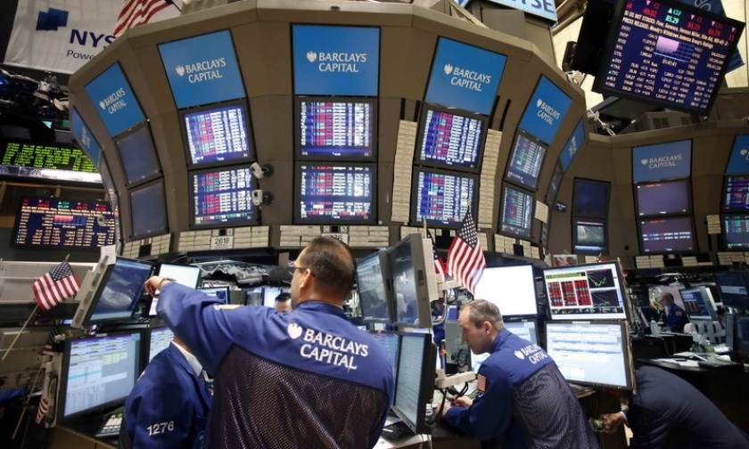 Wall Street: Το δολάριο ανέβηκε… o Dow Jones έπεσε...