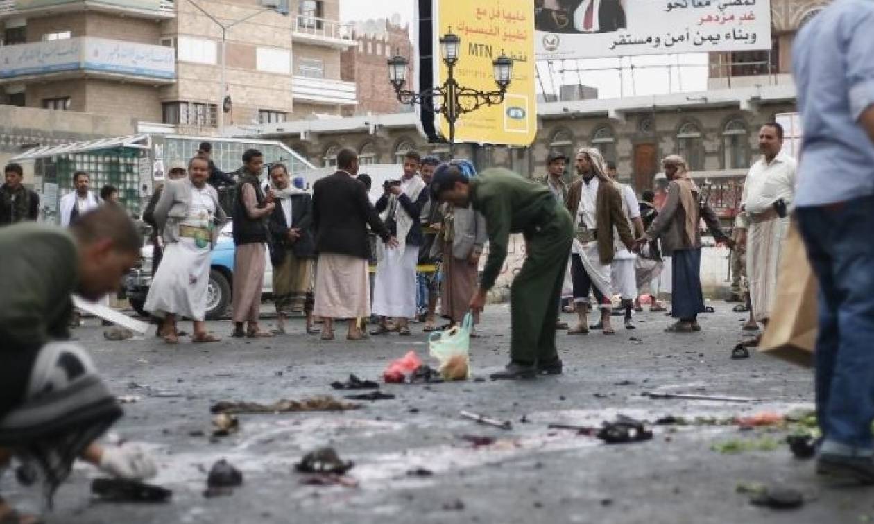 Τουλάχιστον 77 νεκροί στην Υεμένη από τριπλή επίθεση αυτοκτονίας