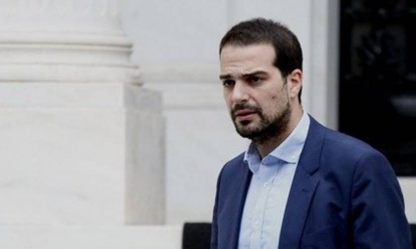 Σακελλαρίδης: Η ΝΔ βρίσκεται σε σύγχυση, τα 2 δισ. ανακοινώθηκαν από τον Γιούνκερ