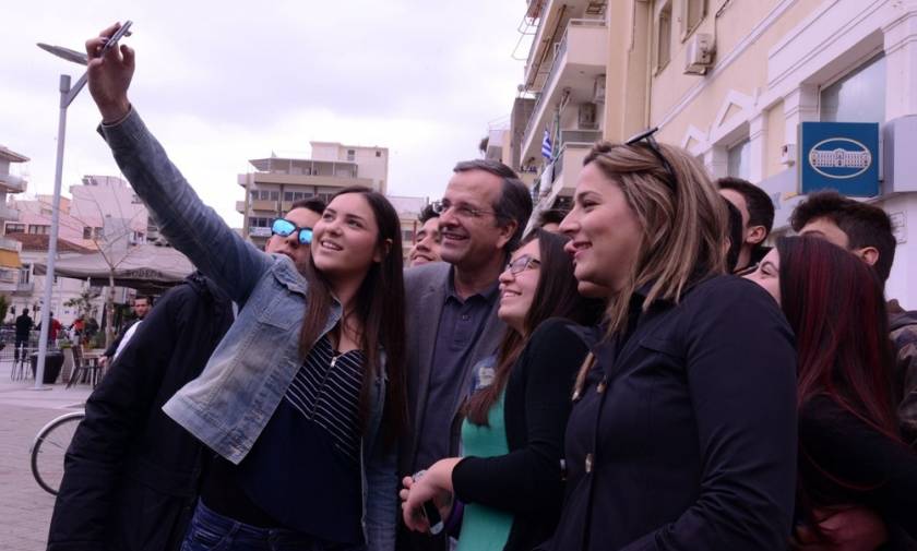 O Αντώνης βγάζει selfie...