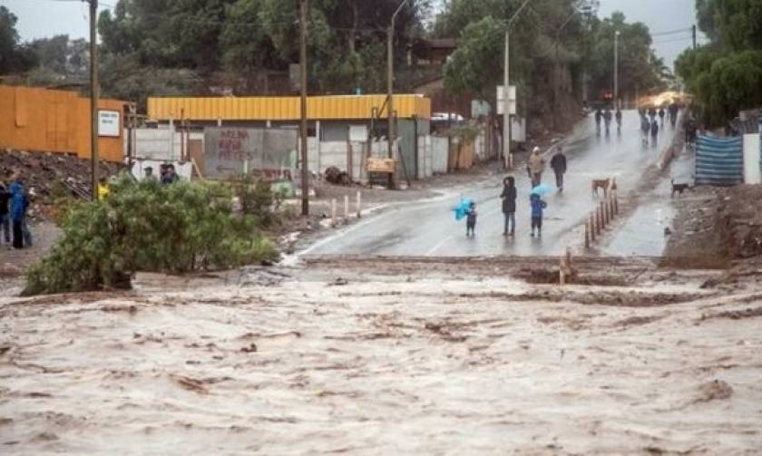 Χιλή: Δέκα νεκροί από τις σαρωτικές πλημμύρες