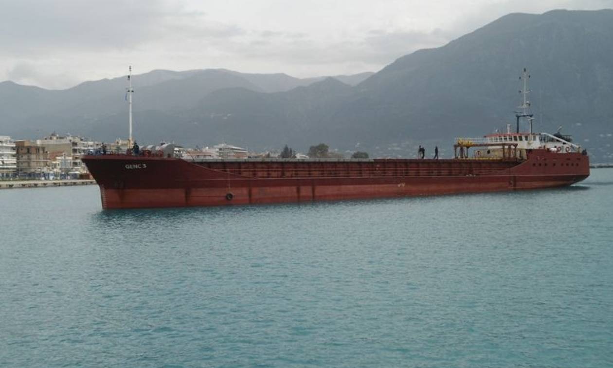 Περισσότερα από 107 εκατ. λαθραία τσιγάρα «έκρυβε» φορτηγό πλοίο (Photos)
