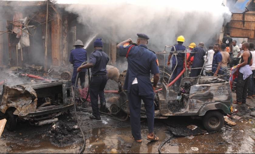 Νιγηρία: Πέντε νεκροί από βομβιστική επίθεση σε στάση λεωφορείου