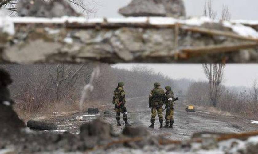 Ουκρανία: Τρεις στρατιώτες νεκροί από έκρηξη νάρκης