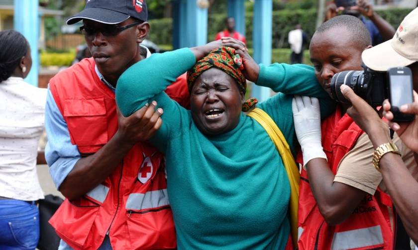 Σε τριήμερο πένθος η Κένυα για την τρομοκρατική επίθεση στο πανεπιστήμιο της Γκαρίσα