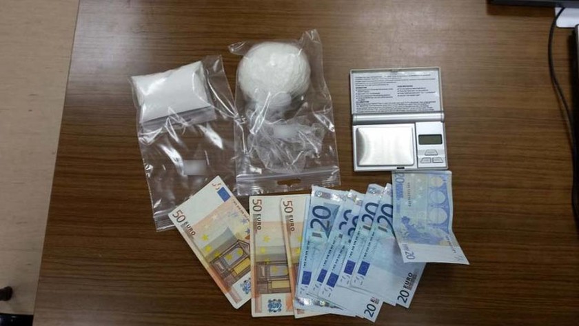 Κέρκυρα: Δύο άτομα συνελήφθησαν με μεγάλες ποσότητες ναρκωτικών