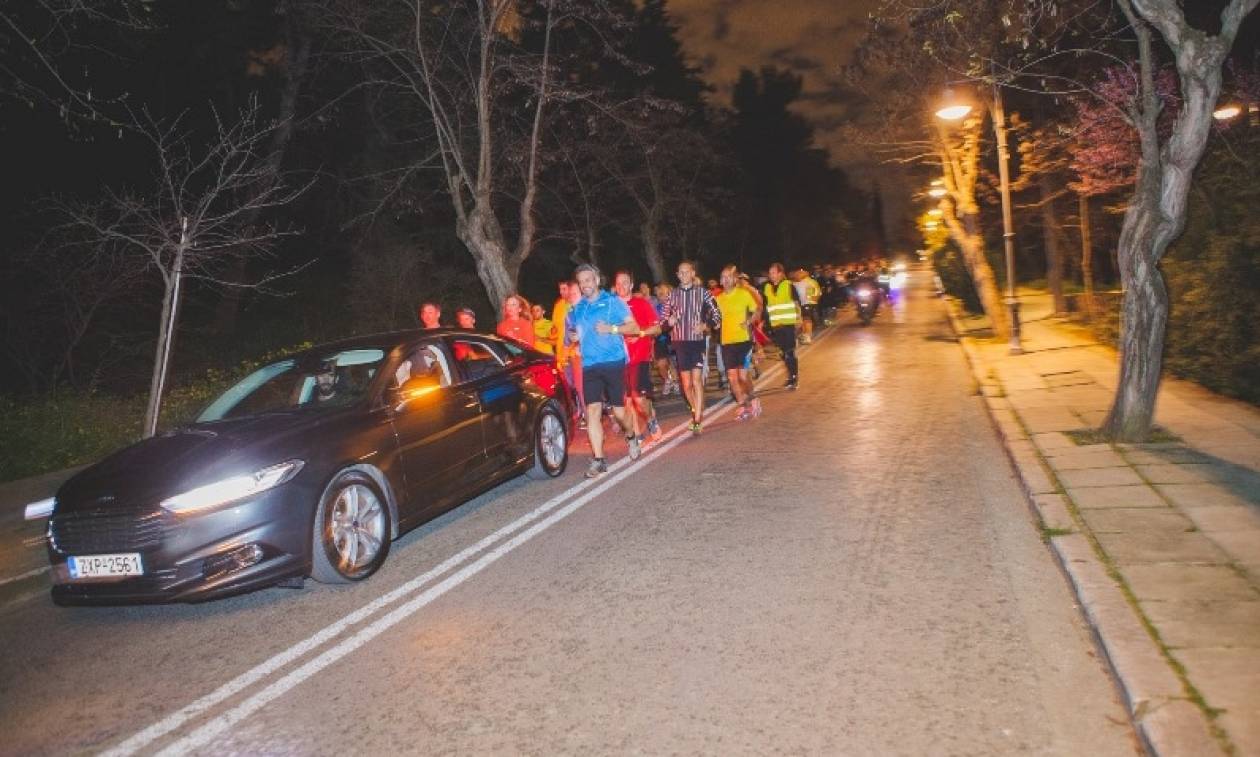 Ford: Mondeo Light Running Event (photos)