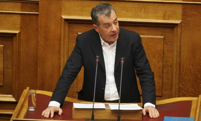 Θεοδωράκης: Να αναζητηθούν ευθύνες γιατί η χώρα δεν βγήκε ακόμα από τα μνημόνια