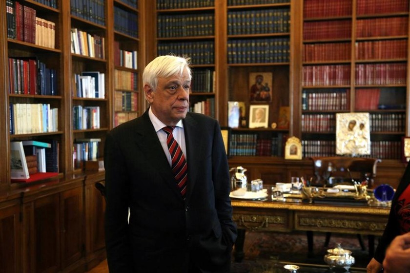 Στον Παυλόπουλο ο υποδιοικητής της Τράπεζας Ελλάδος (Photos)