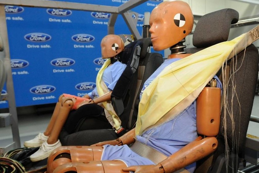 Ford: Η χρήση της ζώνης ασφαλείας των επιβατών