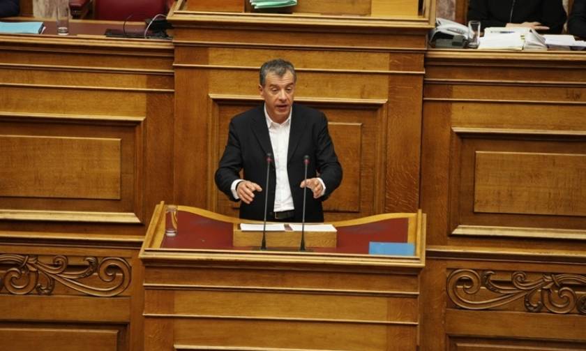 Θεοδωράκης: Η Κωνσταντοπούλου είναι το μεγαλύτερο πρόβλημα του Τσίπρα