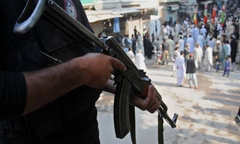 Πακιστάν: 20 εργάτες νεκροί από πυρά ενόπλων