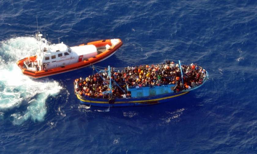 Τραγωδία με μετανάστες στη Μεσόγειο - Φόβοι για 400 νεκρούς